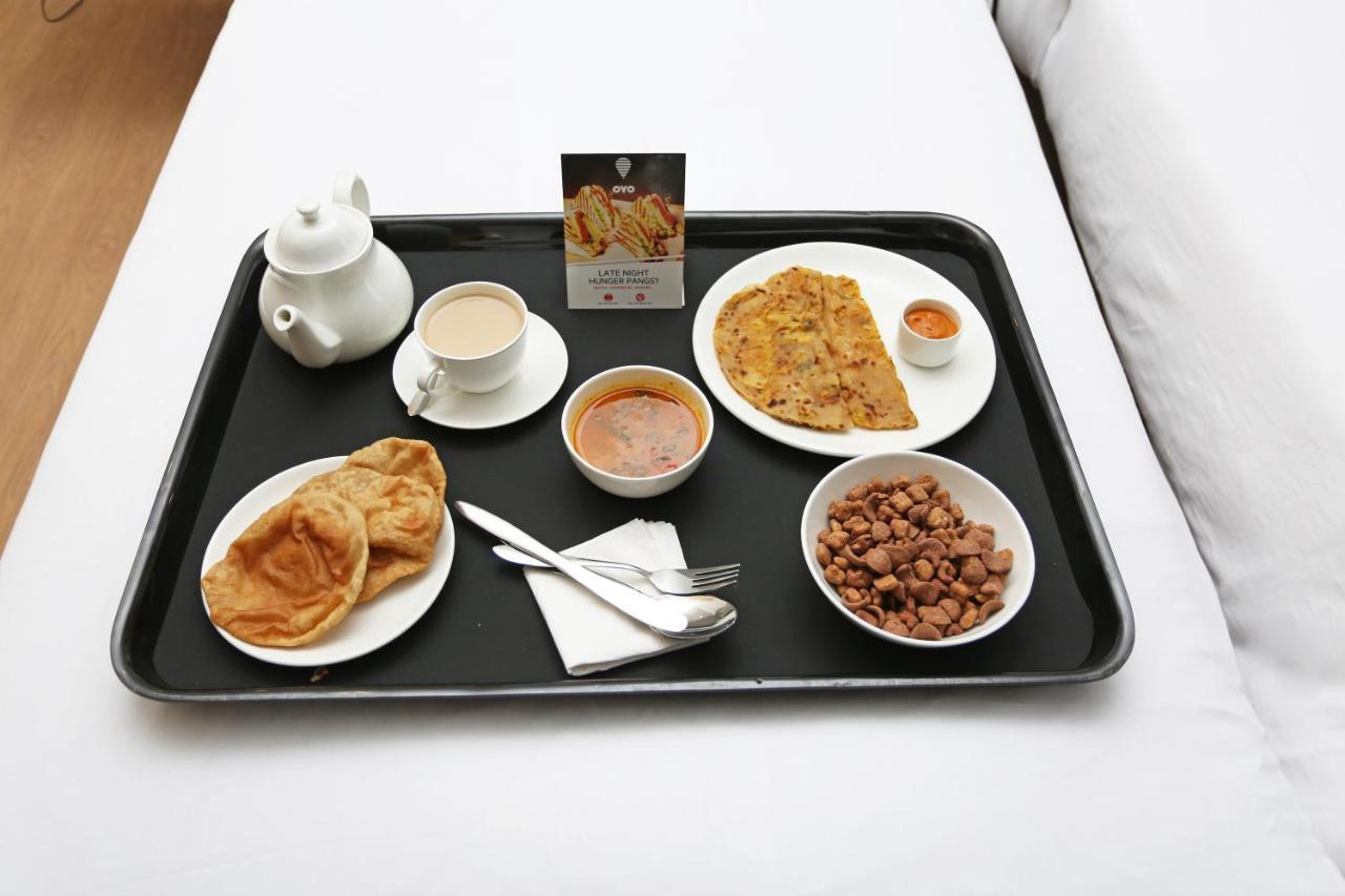 Oyo 22056 Arambol Plaza Beach Resort Екстер'єр фото