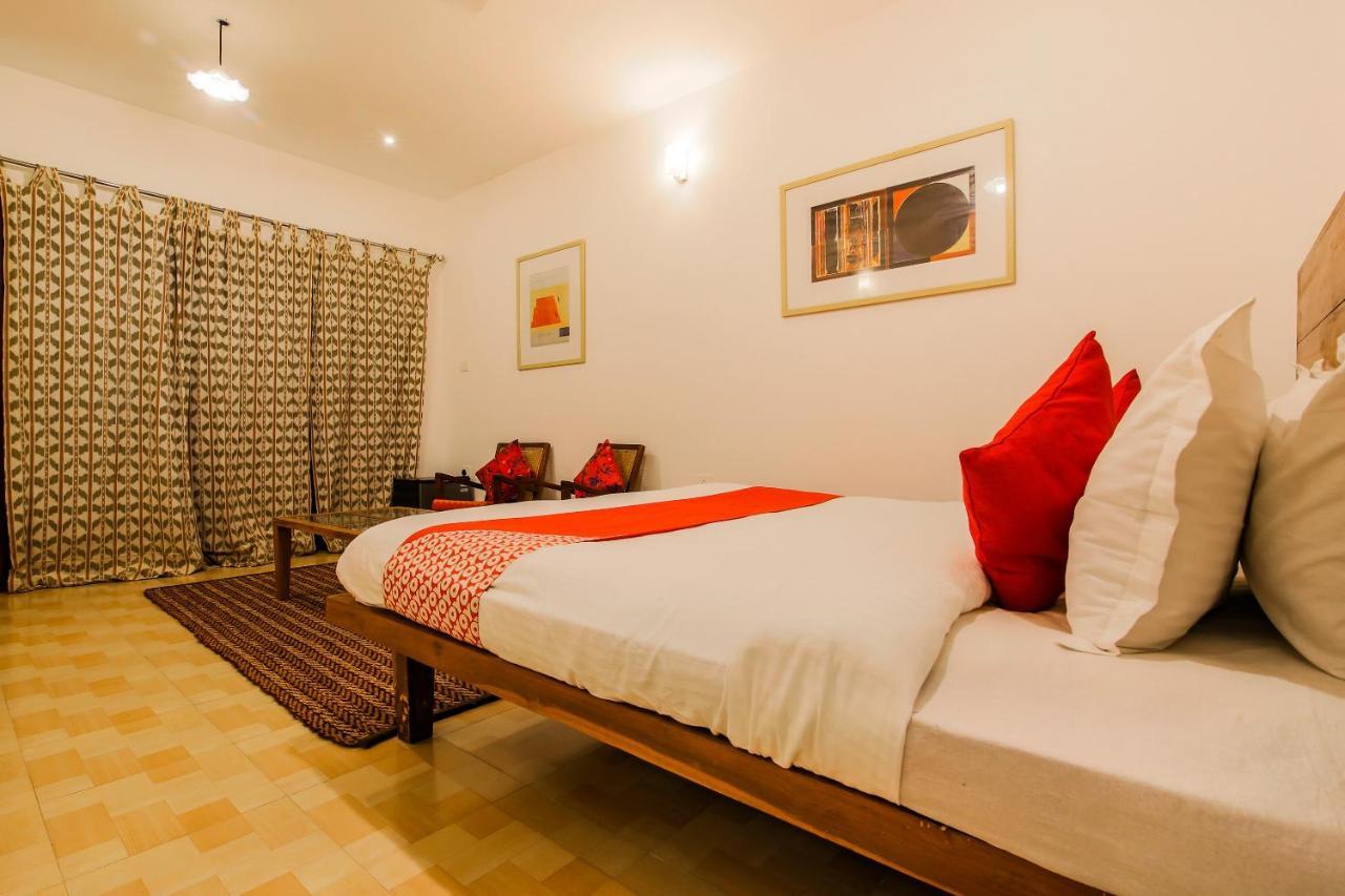 Oyo 22056 Arambol Plaza Beach Resort Екстер'єр фото